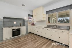 76 Forrest St, Albion VIC 3020, Australia