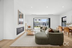 33 Fort St, Grange SA 5022, Australia