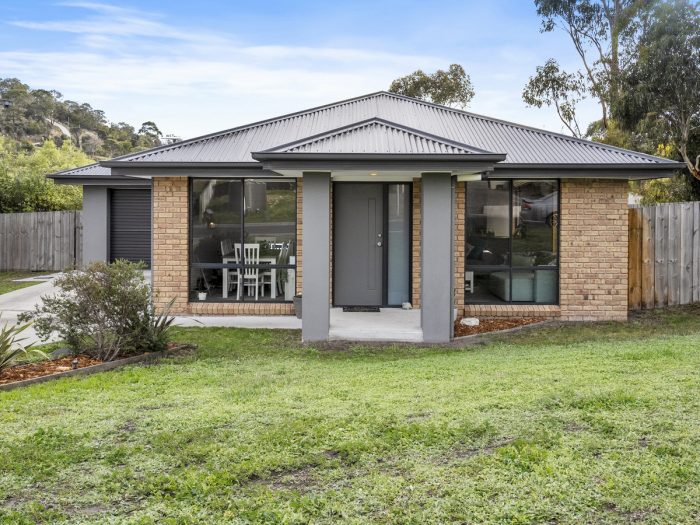 21 Gatehouse Dr, Sorell TAS 7172, Australia
