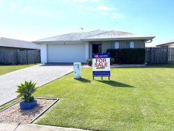 9 Halifax Pl, Rural View QLD 4740, Australia