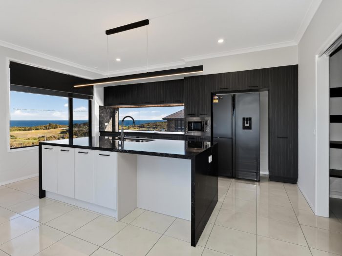 22 Von Guerard Blvd, Warrnambool VIC 3280, Australia