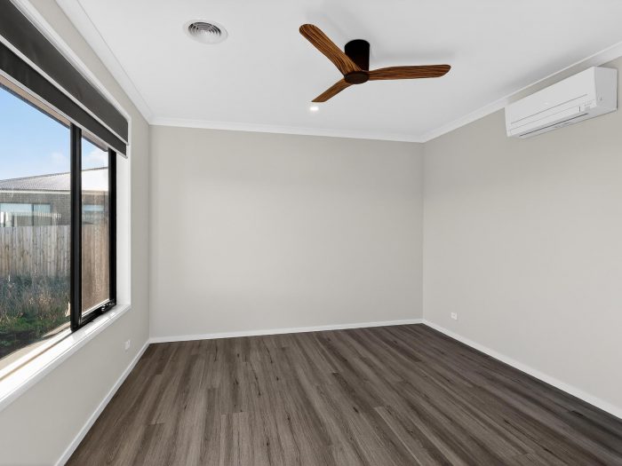 22 Von Guerard Blvd, Warrnambool VIC 3280, Australia
