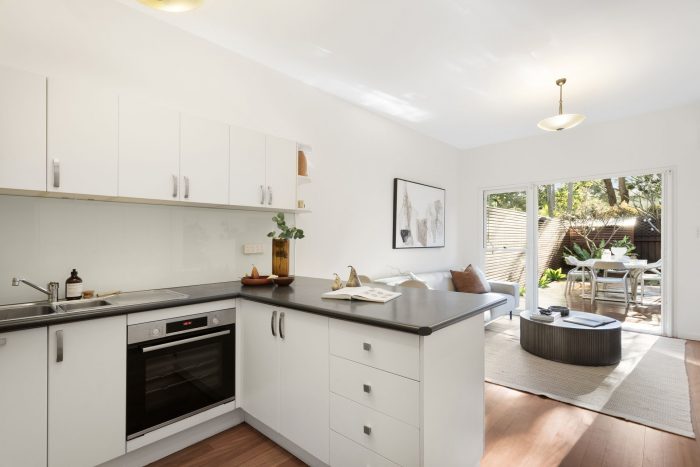 15A Jennings St, Alexandria NSW 2015, Australia
