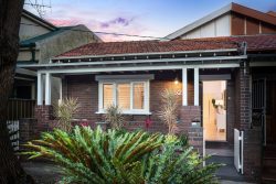 52 Suttor St, Alexandria NSW 2015, Australia