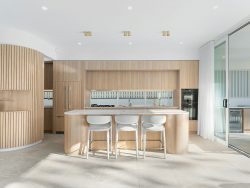 5 Howitt St, Taringa QLD 4068, Australia