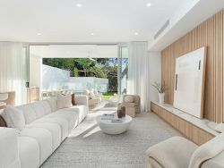 5 Howitt St, Taringa QLD 4068, Australia