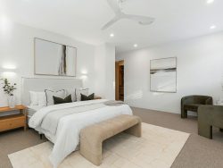 5 Howitt St, Taringa QLD 4068, Australia