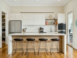 44 Southerden Ave, Grange QLD 4051, Australia