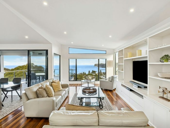 31 Table Top Rd, North Avoca NSW 2260, Australia