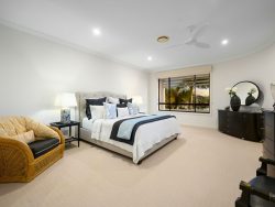 33 The Peninsula, Paradise Point QLD 4216, Australia