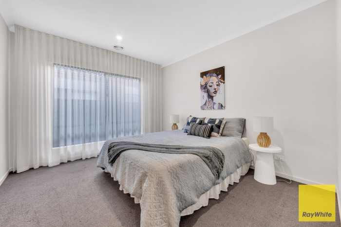 11 Iconic Dr, Tarneit VIC 3029, Australia
