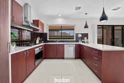 5 Joelson Ave, Scoresby VIC 3179, Australia