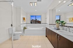 5 Joelson Ave, Scoresby VIC 3179, Australia