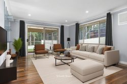 9 Joyce St, Floraville NSW 2280, Australia