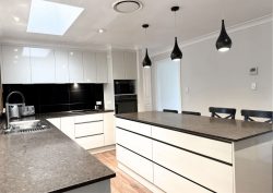 9 Tingle Cl, Kariong NSW 2250, Australia