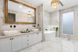 7 Keir Ave, Doncaster East VIC 3109, Australia