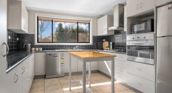 9 Lamont Pl, Eglinton NSW 2795, Australia