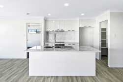 14 Lucinda Wy, Eli Waters QLD 4655, Australia