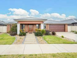 43 Malmsbury Cres, Kialla VIC 3631, Australia