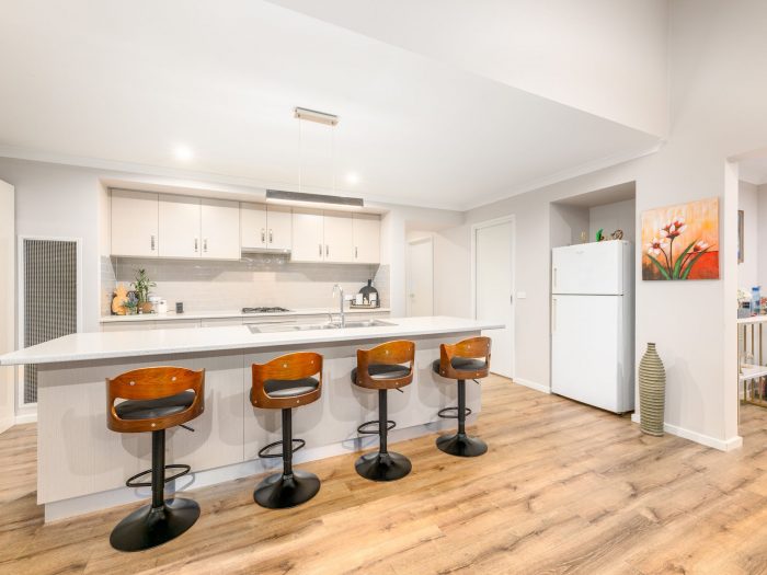 43 Malmsbury Cres, Kialla VIC 3631, Australia