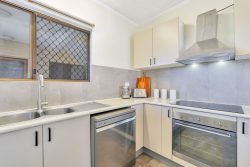 Unit 5/124 Mitchell St, Larrakeyah NT 0820, Australia