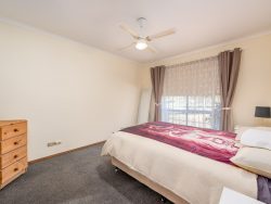 9 Nightingale Cl, Mooroopna VIC 3629, Australia