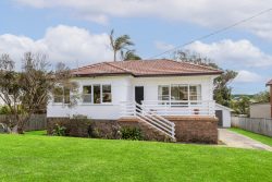 11 N Kiama Dr, Kiama Downs NSW 2533, Australia