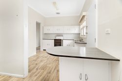 11 N Kiama Dr, Kiama Downs NSW 2533, Australia