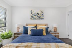 4 Oakvale St, Cliftleigh NSW 2321, Australia