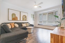 35 Oakwood Rd, Balmoral NSW 2283, Australia