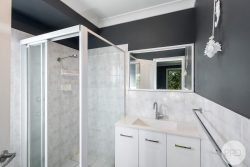 112 Old Main Rd, Anna Bay NSW 2316, Australia