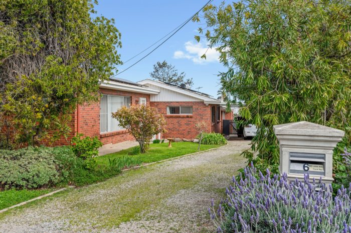 6 Oldfield Ave, Christies Beach SA 5165, Australia