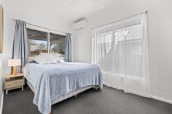 26 Oxford St, Umina Beach NSW 2257, Australia