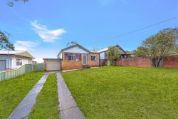 430 Pacific Hwy, Wyong NSW 2259, Australia