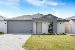 31 Pavilion Cres, Geographe WA 6280, Australia