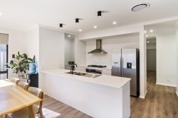 31 Pavilion Cres, Geographe WA 6280, Australia