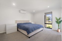 31 Pavilion Cres, Geographe WA 6280, Australia