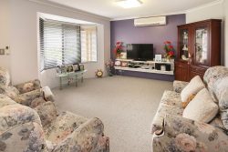 8 Petrel Cove, Geographe WA 6280, Australia