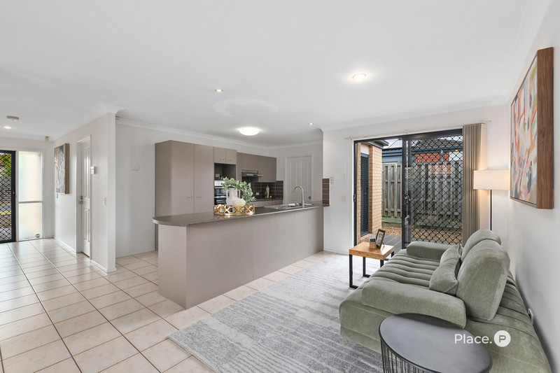 22 Goongarrie Cres, Parkinson QLD 4115, Australia