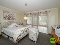 50R Durraween Ln, Dubbo NSW 2830, Australia