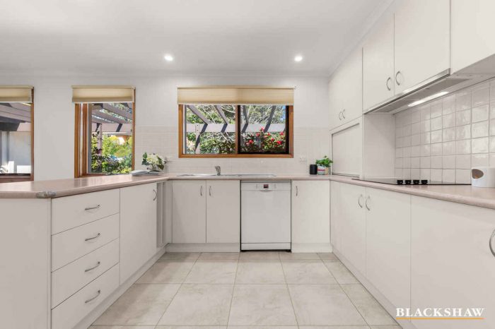16 Rafferty St, Chapman ACT 2611, Australia