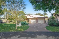 8 Riverside Cct, Bellmere QLD 4510, Australia