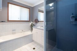 8 Riverside Cct, Bellmere QLD 4510, Australia