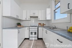 302 Rocket St, West Bathurst NSW 2795, Australia