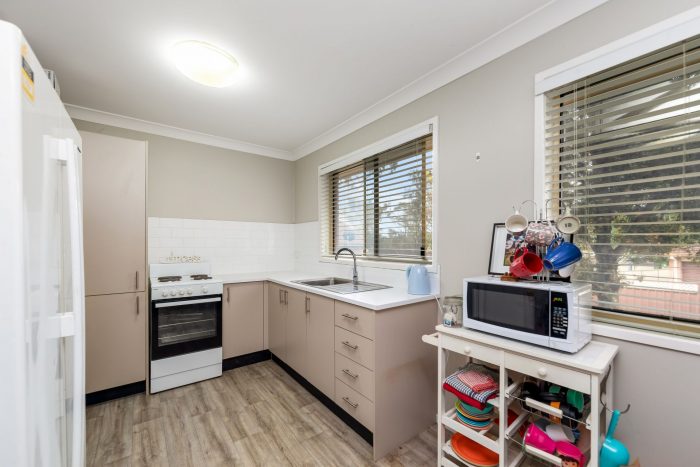 31 Somers Dr, Watanobbi NSW 2259, Australia