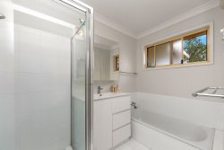 31 Somers Dr, Watanobbi NSW 2259, Australia