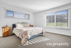 13 Southbridge Pl, Huonville TAS 7109, Australia