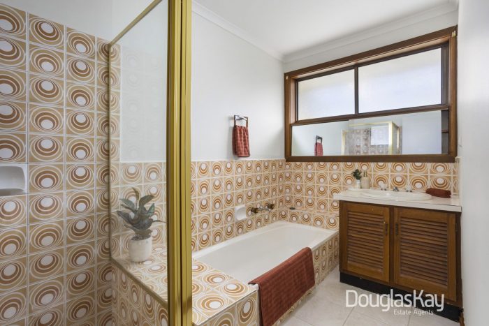 2 Stanley Ct, Deer Park VIC 3023, Australia