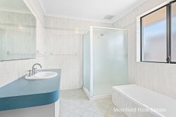 9 Susan Ct, Yakamia WA 6330, Australia