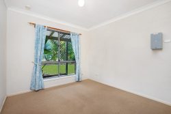 2 Timbertop Ave, Browns Plains QLD 4118, Australia